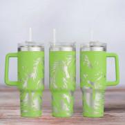 Tumbler mit Gravur - Motiv Wild Horses - hellgrün
